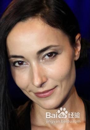 如何健康美化眉毛