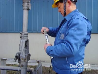 高压隔离开关触指压力测试现场操作图解