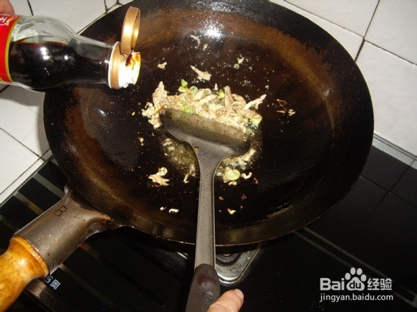 西葫芦炒肉丝怎么做