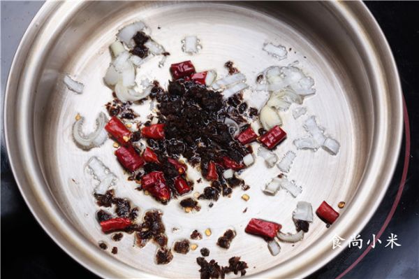 干煸茶树菇扁豆