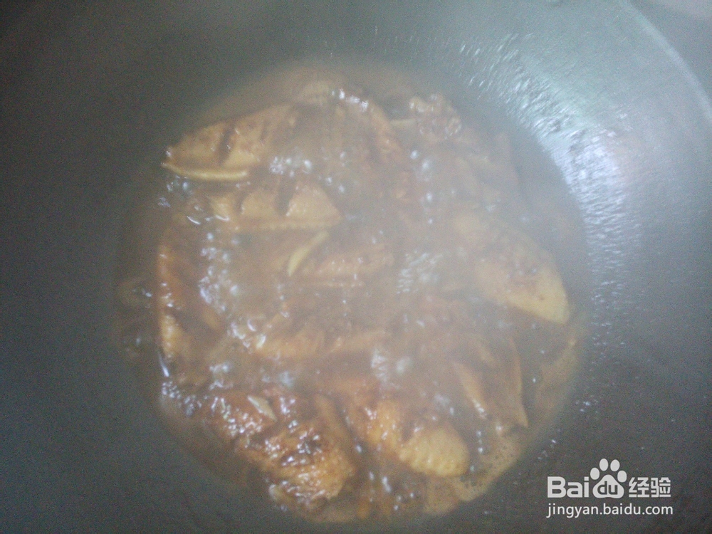 轻松5步，厨房杀手都能做好的可乐鸡翅。