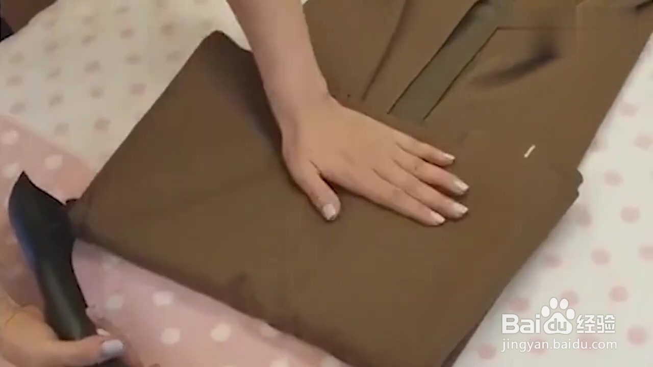 如何晾挂衣服