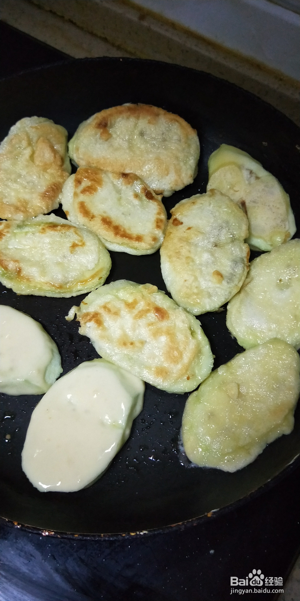 做宝宝超爱吃外酥里嫩煎茄子的教程