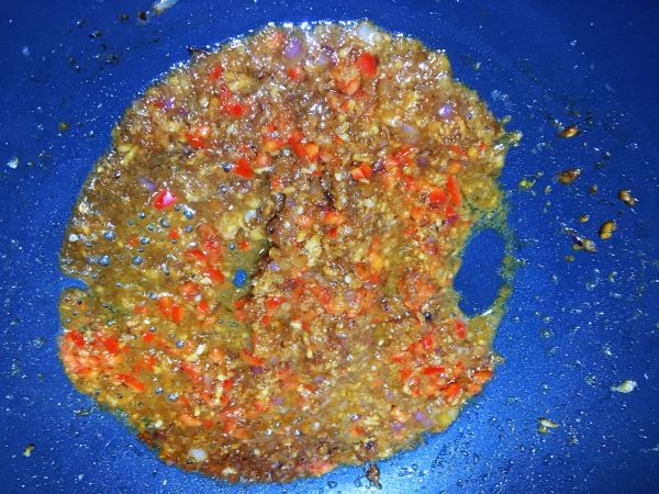 蒜蓉粉丝蒸鱿鱼