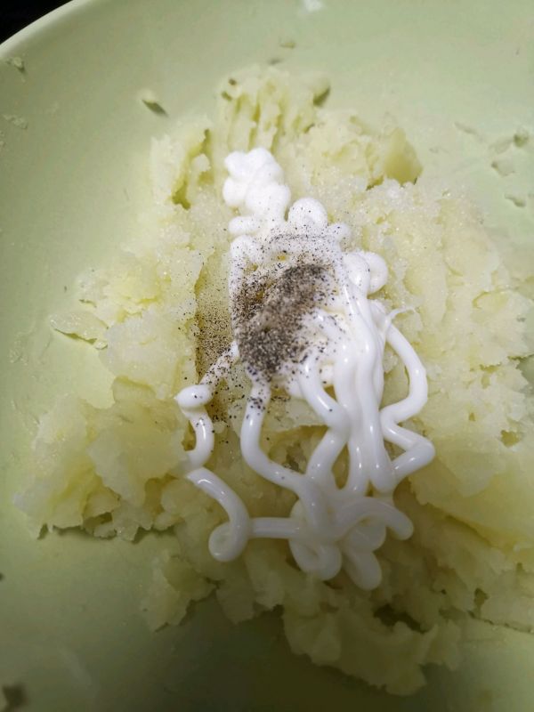 土豆沙拉三明治