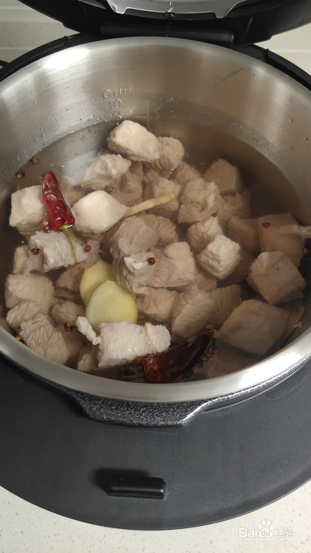 鲜美的清汤萝卜牛腩怎么做?