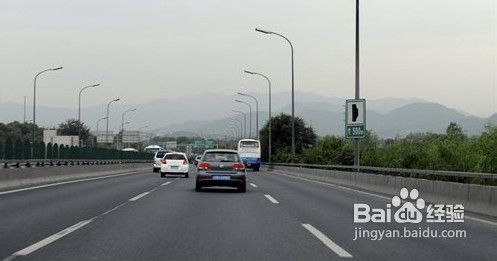 新手驾车需要注意的事项