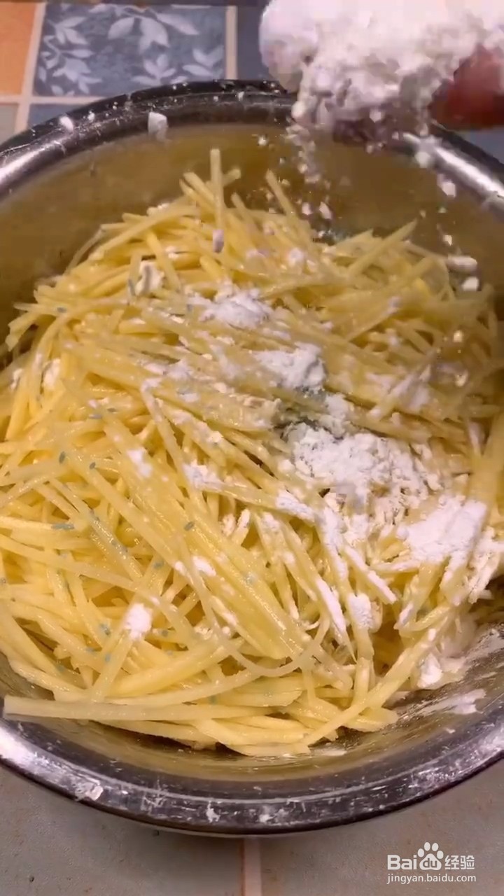 土豆丝鸡蛋饼如何自制才好吃？