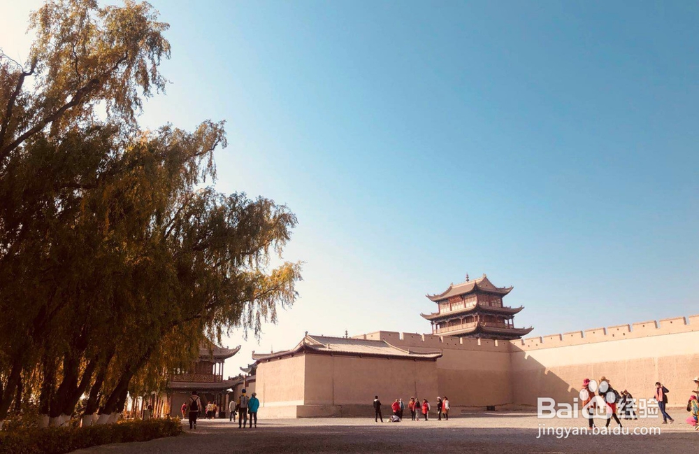 都说人活一世，一定要走一趟大西北