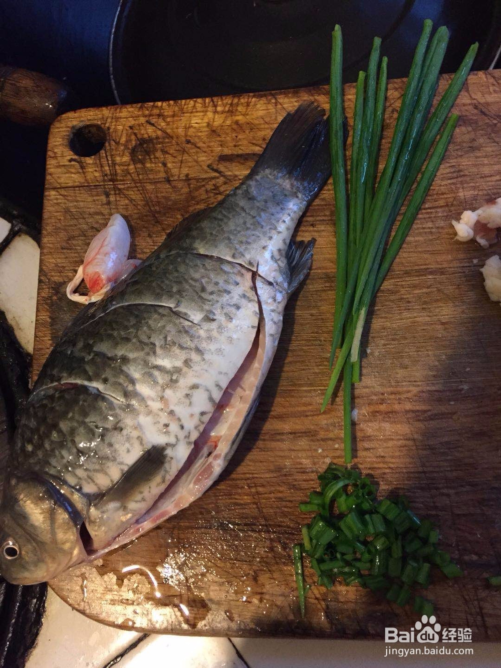 红烧鲫鱼的做法