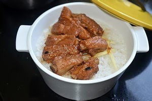 豉汁排骨煲仔饭