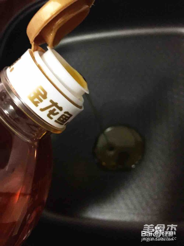 西兰花肉丝鸡蛋面