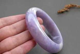 紫罗兰翡翠手镯,女人的最爱