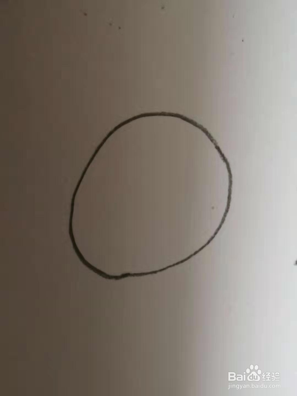 如何画七星瓢虫的简笔画