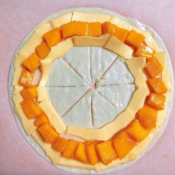 芒果手抓饼披萨