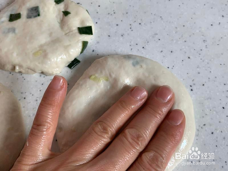 省事免揉葱油发面饼的做法