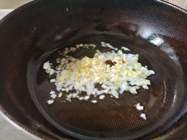 极鲜肥牛金针菇卷