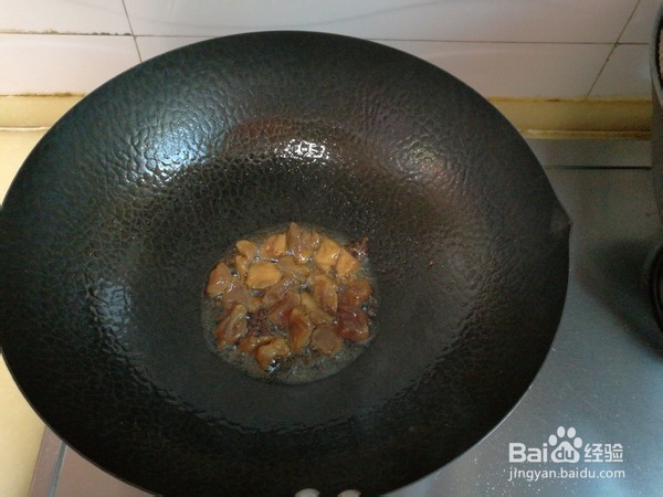 如何制玉米笋鸡肉干炖栗子