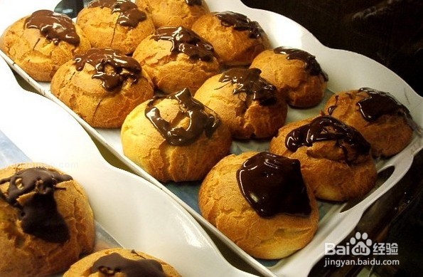 去澳门食足1日100蚊有找，包你满意