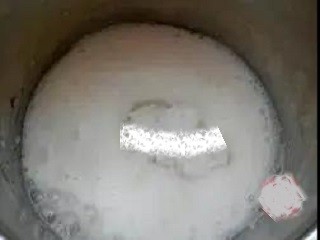 圆形戚风蛋糕怎么做?