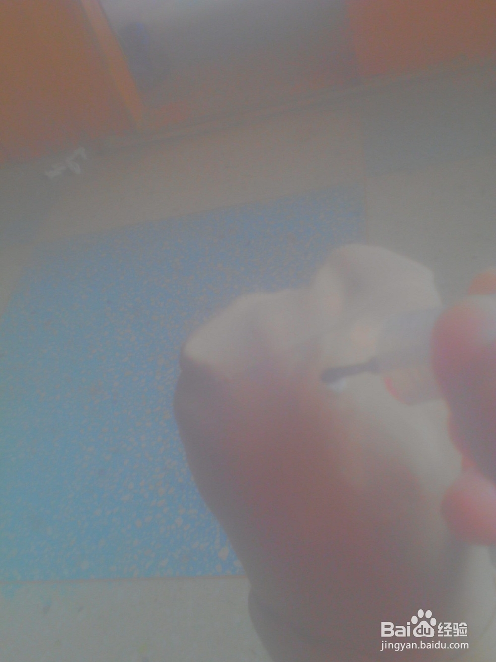 丝袜不小心破洞了要脱丝了怎么办