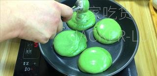 抹茶爆浆奶油松饼怎么做？