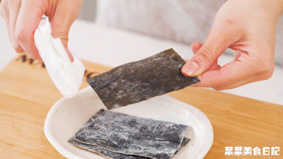 紫菜拌饭酸甜爽脆的做法