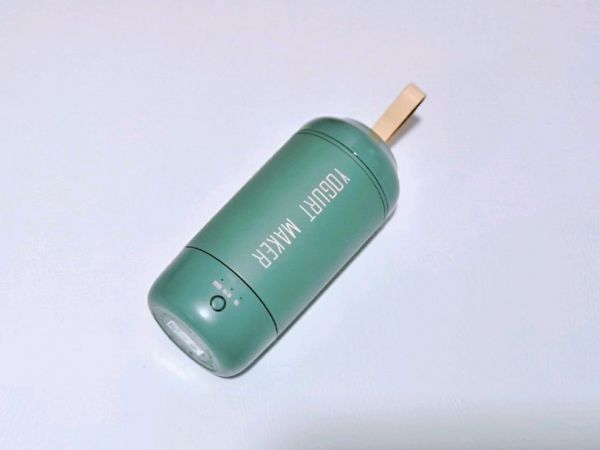 自制蔓越莓果酱酸奶