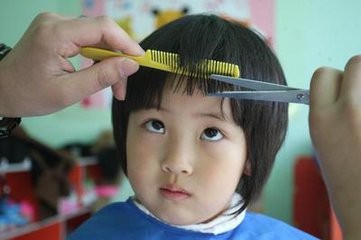 如何培养宝宝尊敬长辈