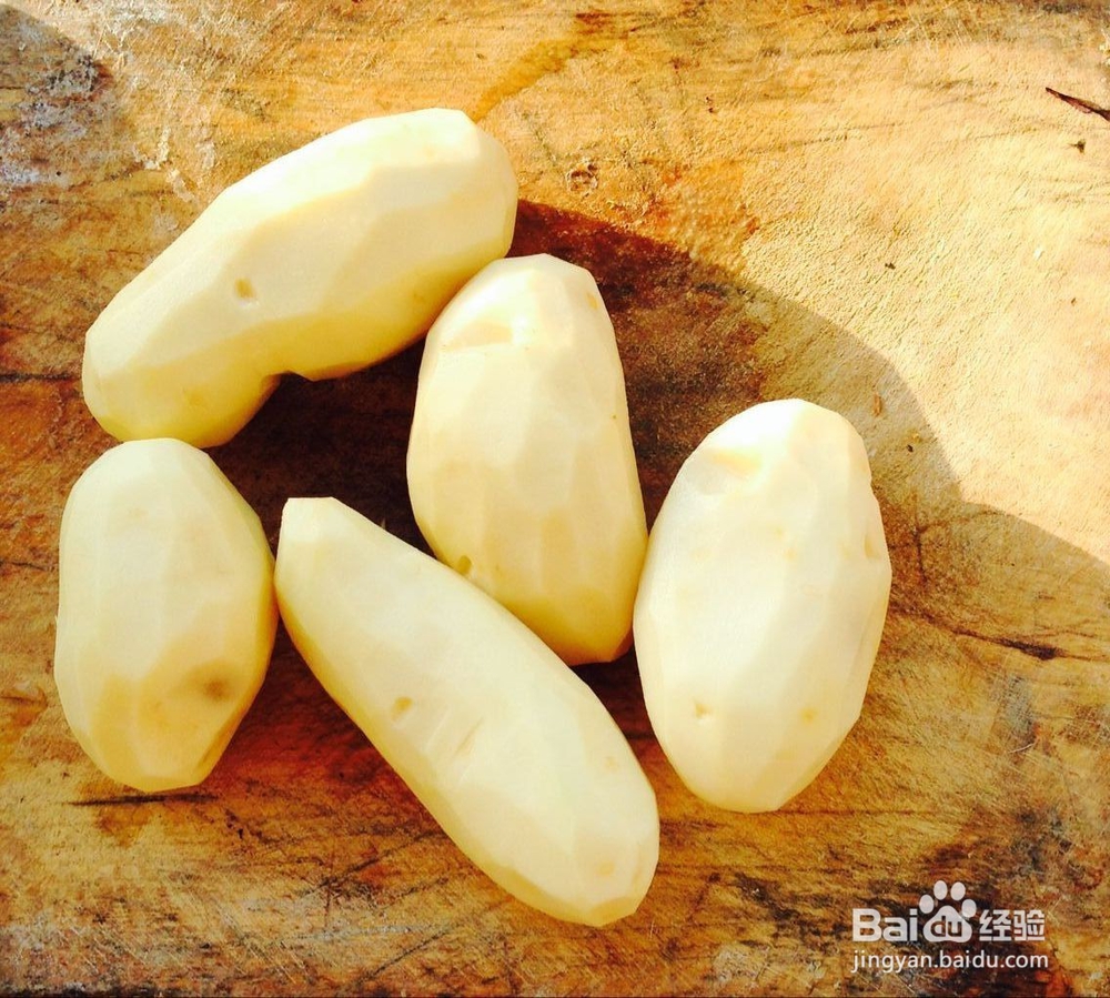 春季怎样在家做土豆炖茄子呢