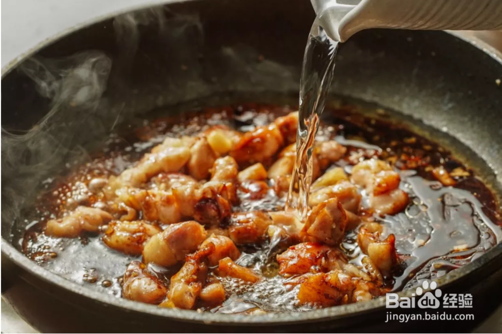 好吃到根本到停不下来的板栗鸡腿焖饭