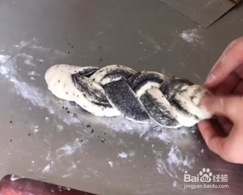 简单无压力做黑芝麻手撕面包