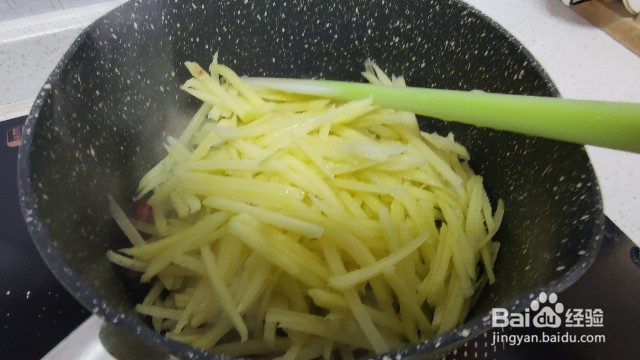 蚝油干煸土豆丝儿