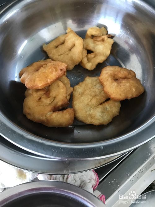 如何制作炸油饼