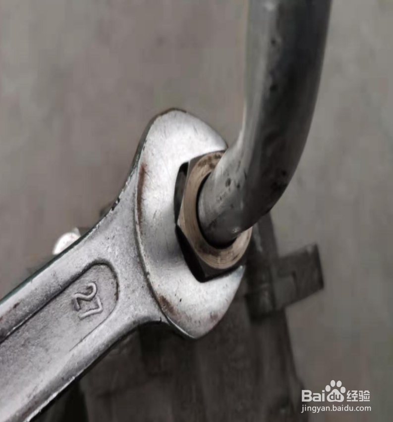 汽车空调制冷系统管路是怎么连接的？