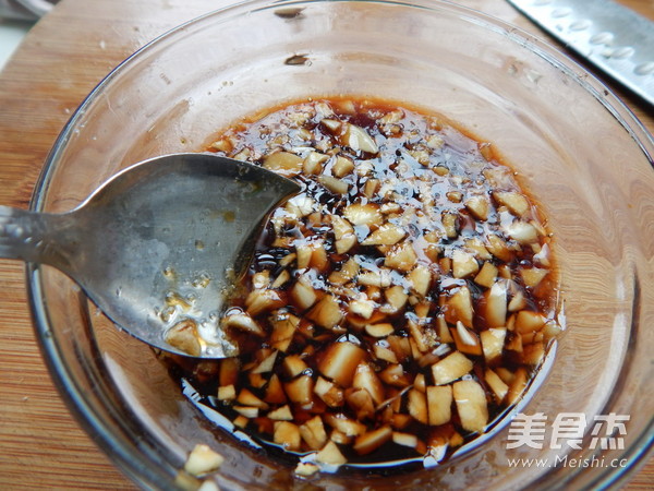 凉拌黄瓜卷的做法