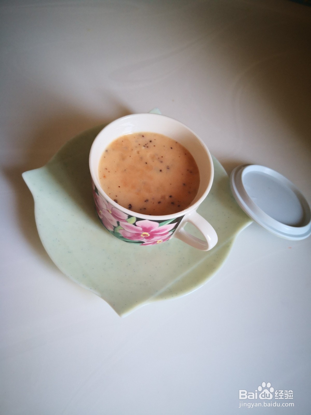 草莓菠萝奶昔的做法