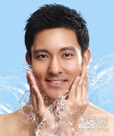 治青春痘的小妙招有哪些呢,男士祛痘有何妙招?