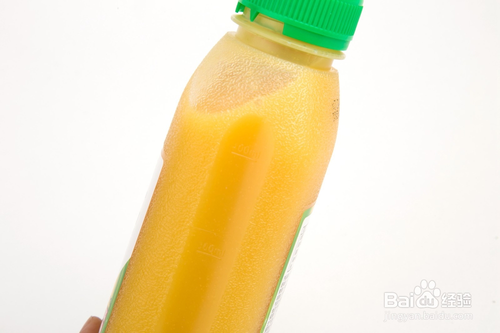 一榨鲜玉米汁瓶盖如何开启?