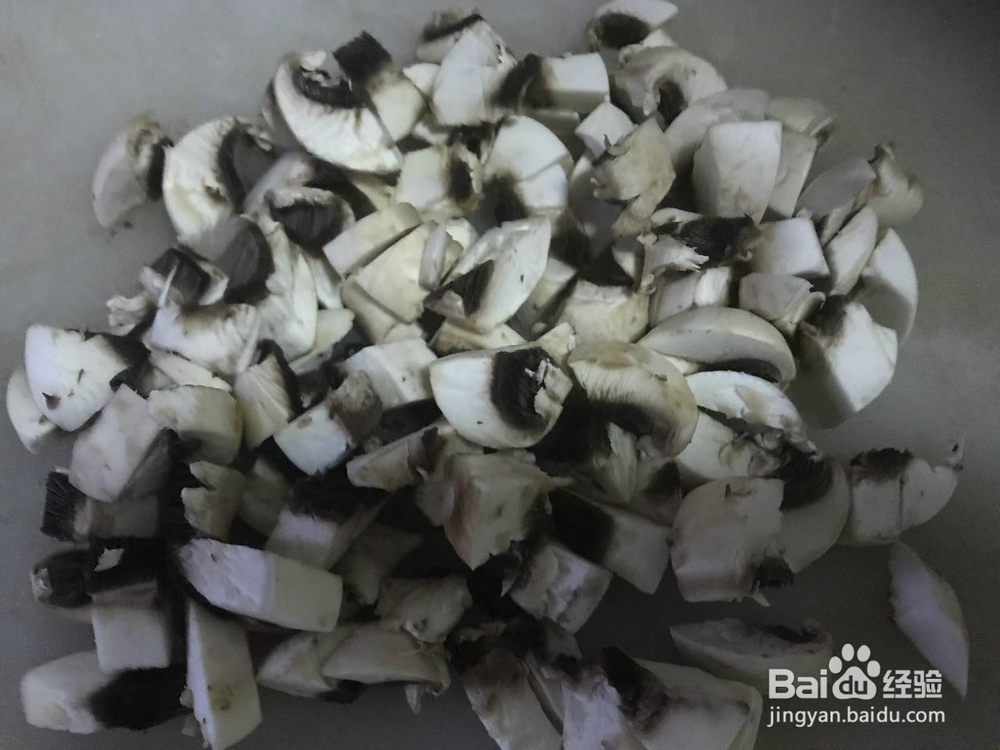 家常美食——蘑菇芦笋玉米浓汤