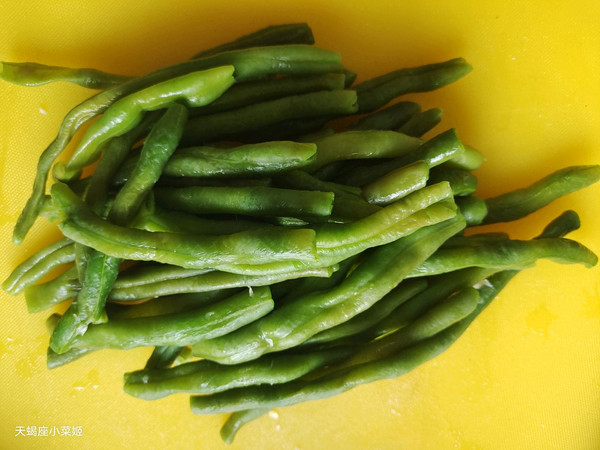 榄菜肉末四季豆