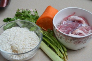 胡萝卜羊肉粥的制作教程