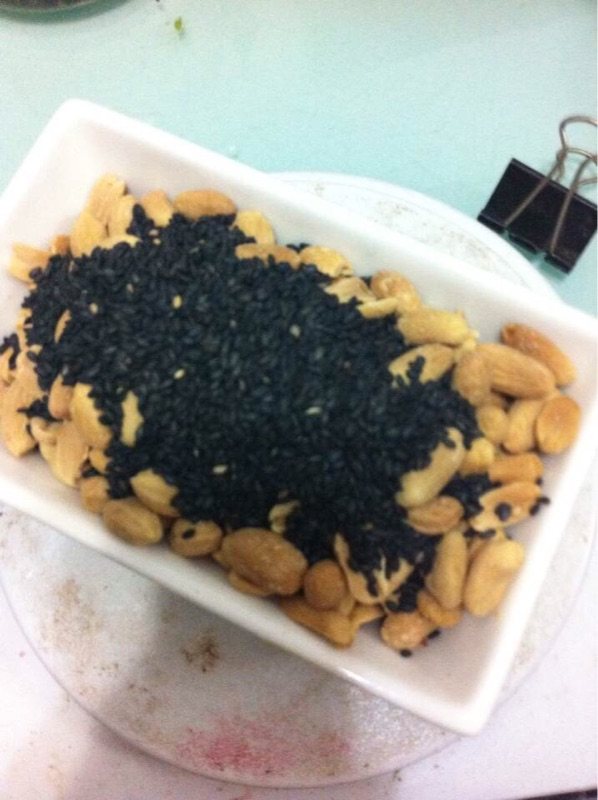 抹茶芝麻牛轧糖，吃到让人难舍的美味