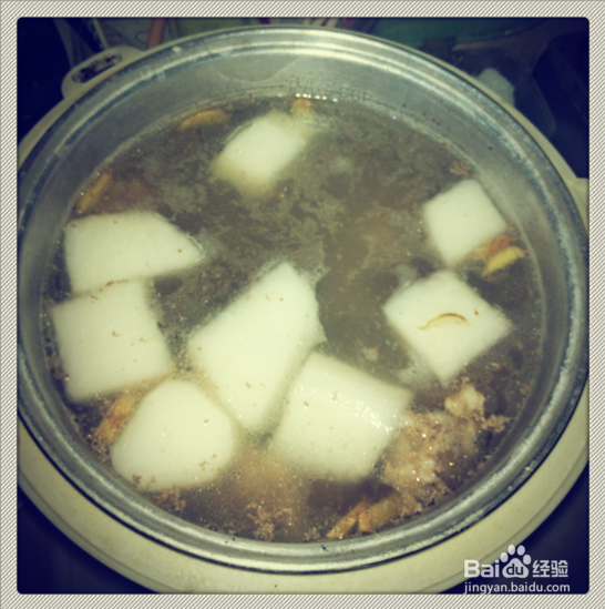家常小菜一碟：[5]电饭煲怎么做白萝卜排骨汤