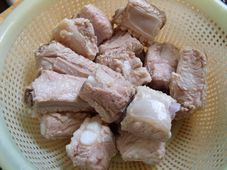 糖醋排骨的做法