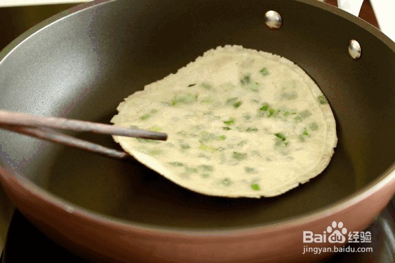 饺子皮葱油饼的做法