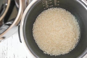 怎么做美味的新疆羊肉抓饭