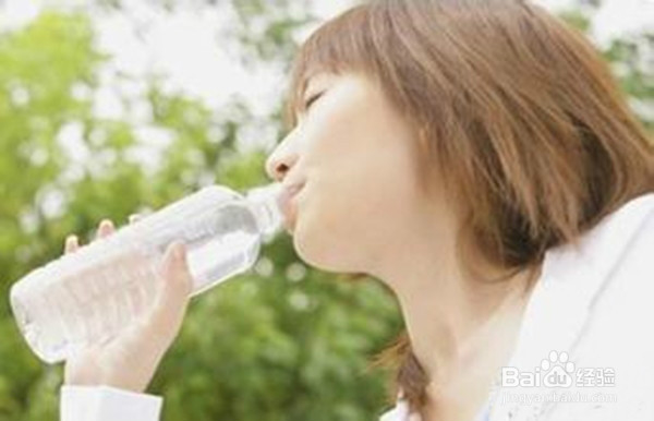 教会孩子如何预防中暑