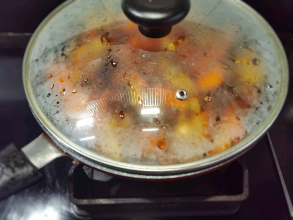 杏鲍菇胡萝卜焖鸡翅