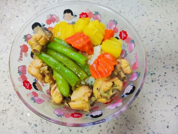 咖喱土豆鸡块盖浇饭